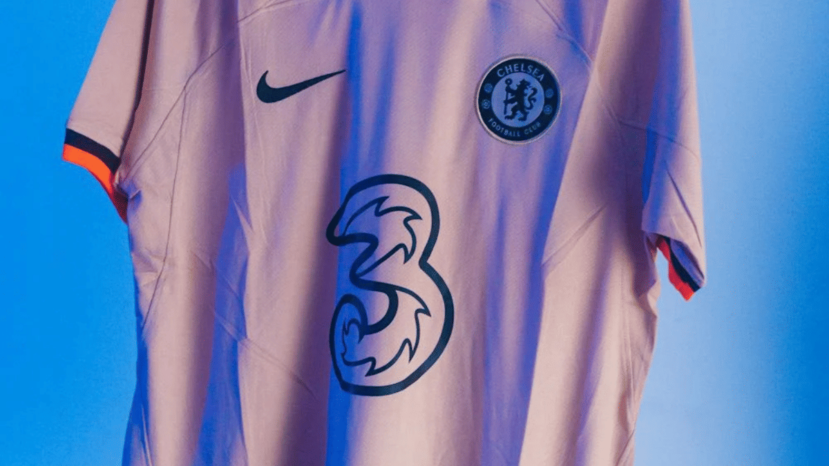 ilustrasi jersey berlogo Chelsea